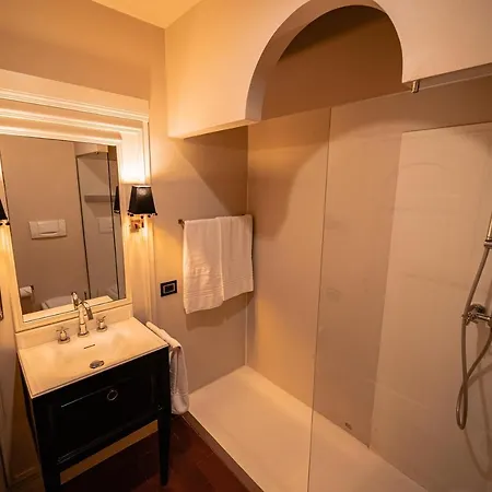 Guest house Santa Maria Foris 4*
