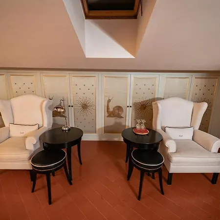 Guest house Santa Maria Foris 4*